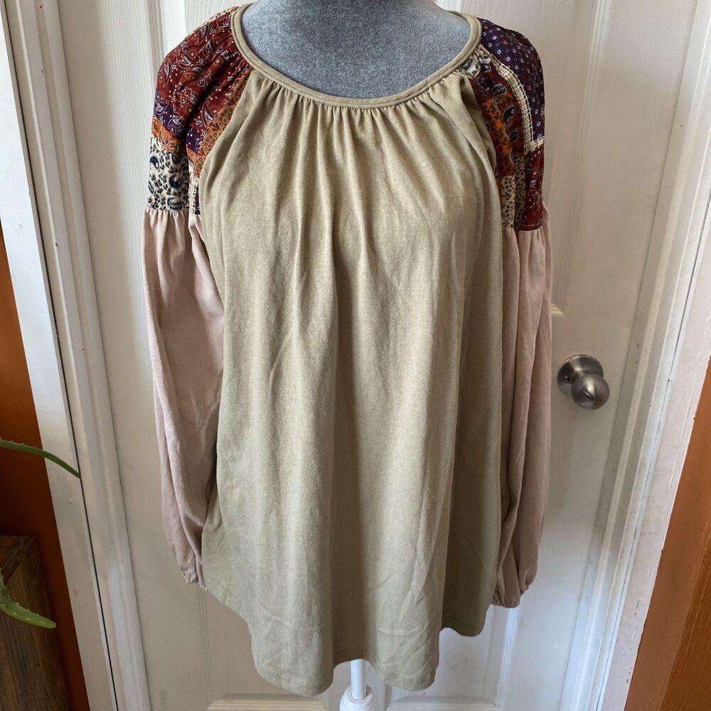 Easel Los Angeles Blouse Women’s Size Large Hippie Bohemian Ruffled Balloon